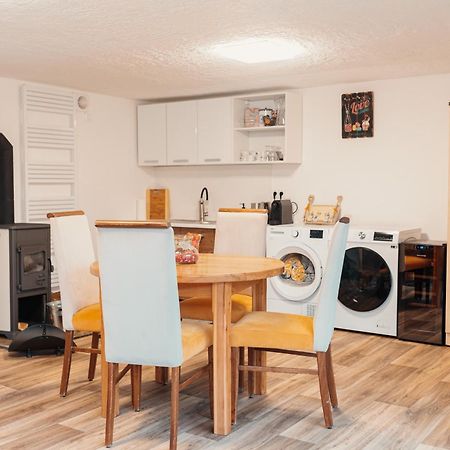 Apartmány Berries Valča Esterno foto