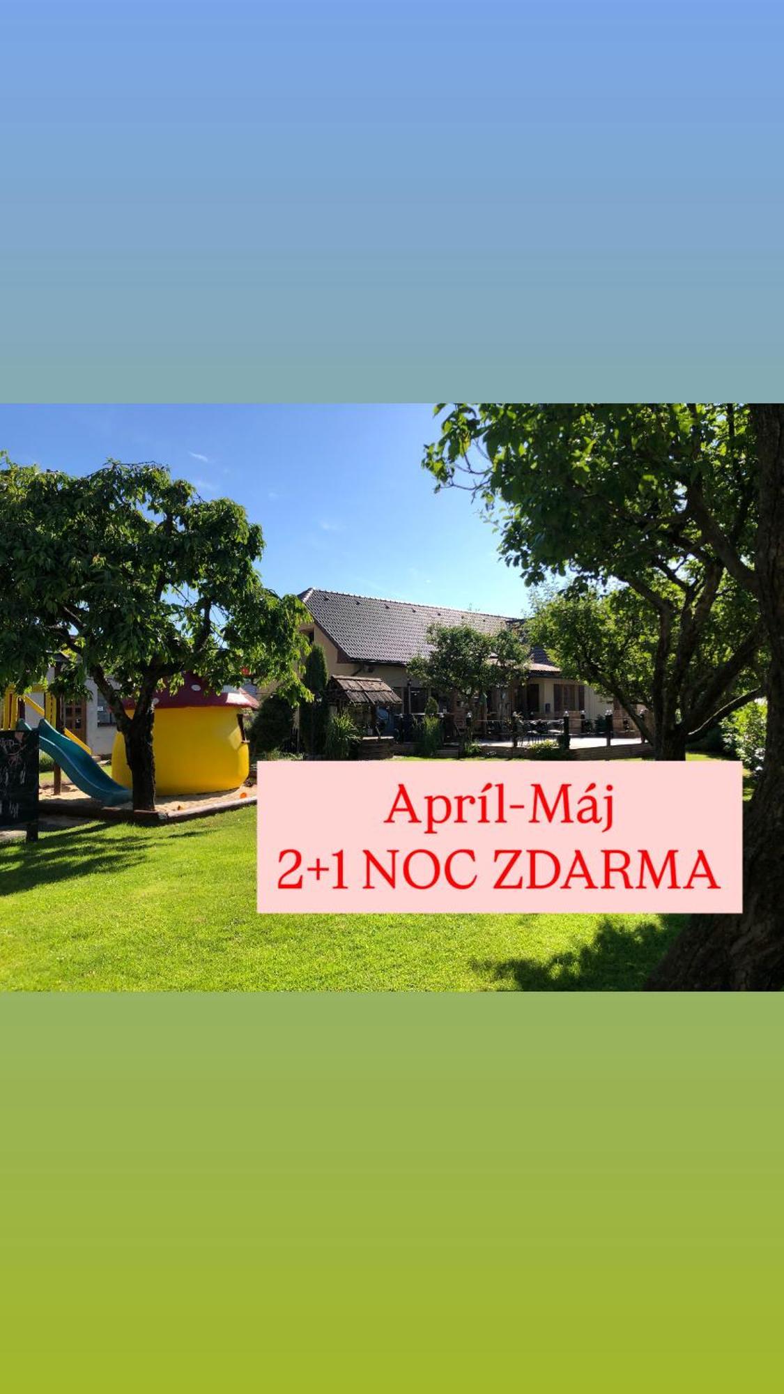 Apartmány Berries Valča Esterno foto